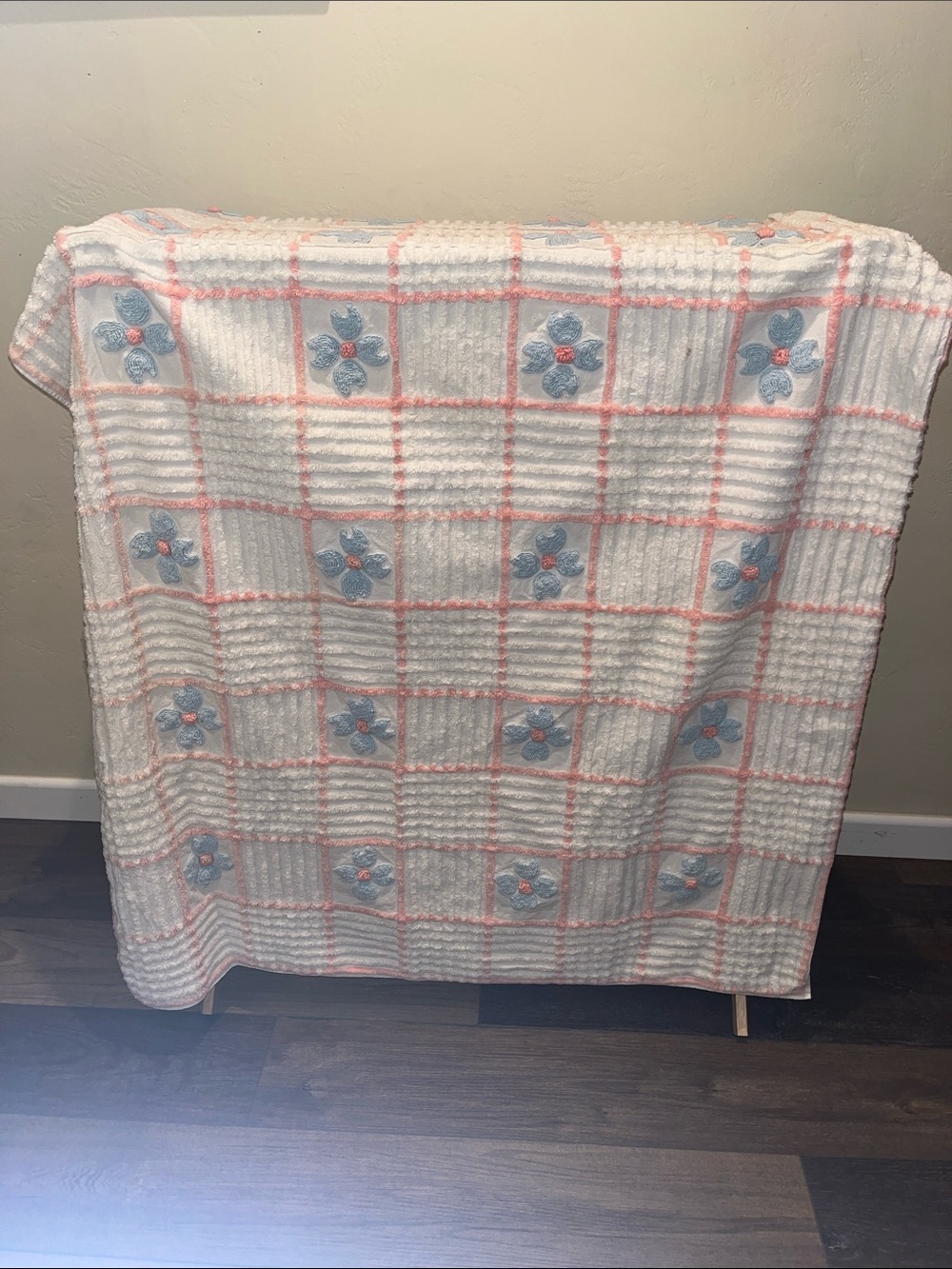 Fruit of the Loom White Chenille Throw with Pink Grid and Blue Floral Accents